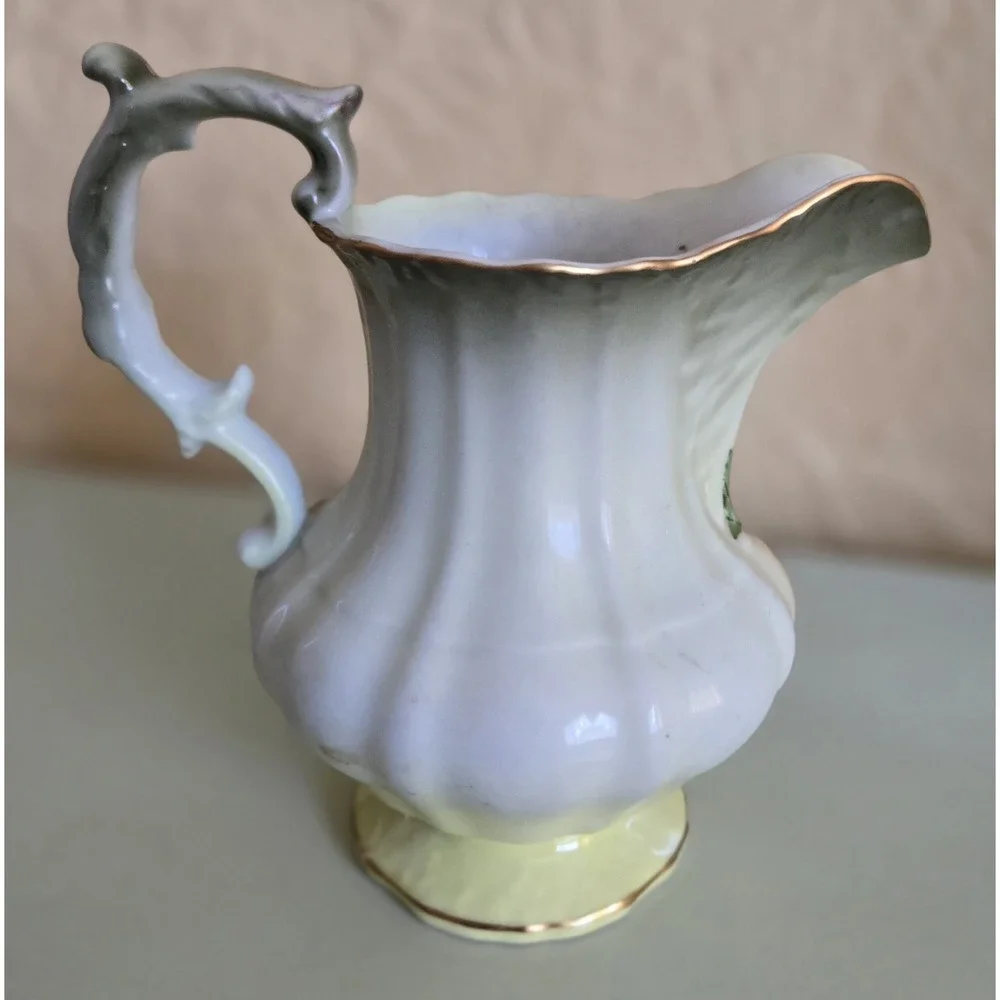 Zeh Scherzer & Co.  Bavaria‎ Pitcher Vintage Grape Motif Hand Painted